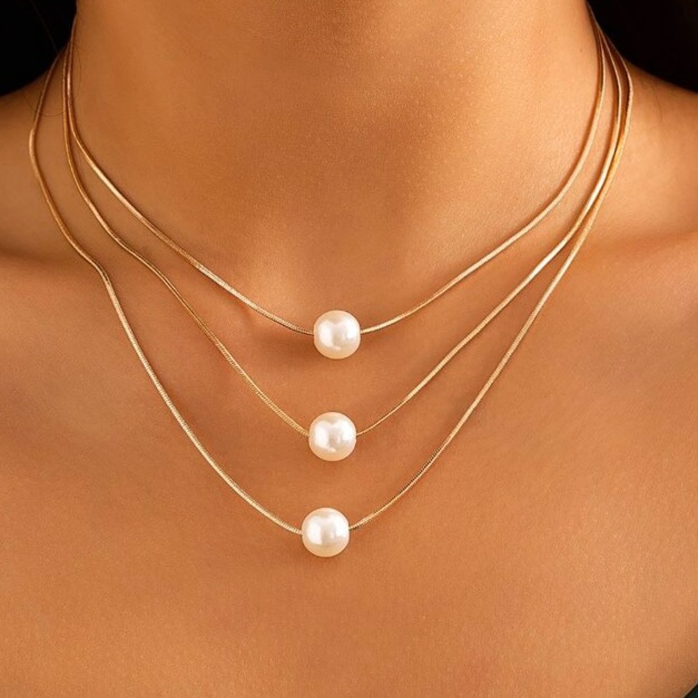 2 piece imitation pearl gold tone necklace set